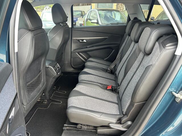 PEUGEOT 5008 ALLURE 1.2 E-THP AUTO SPANISH LHD IN SPAIN 56K 7 SEATS SUPERB 2020